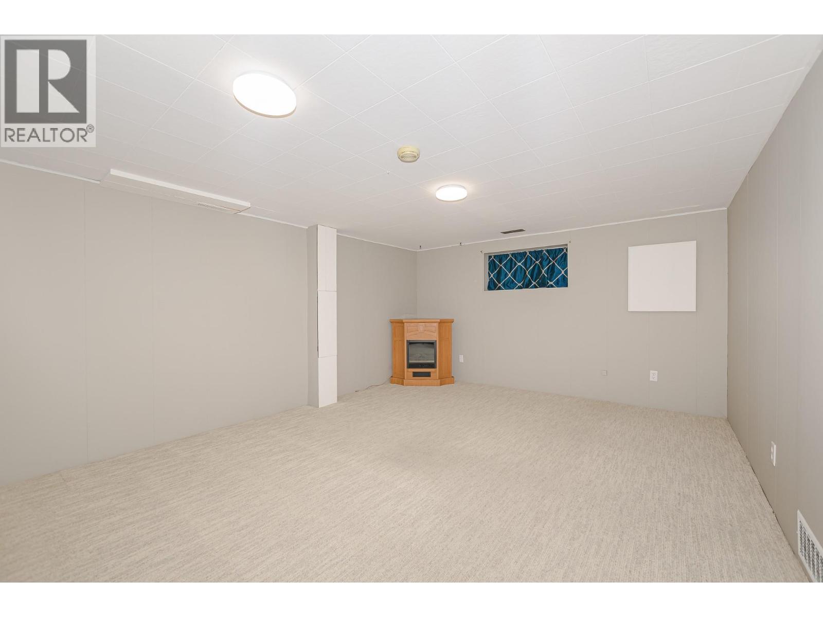 #57 2180 Fletcher Avenue - 17