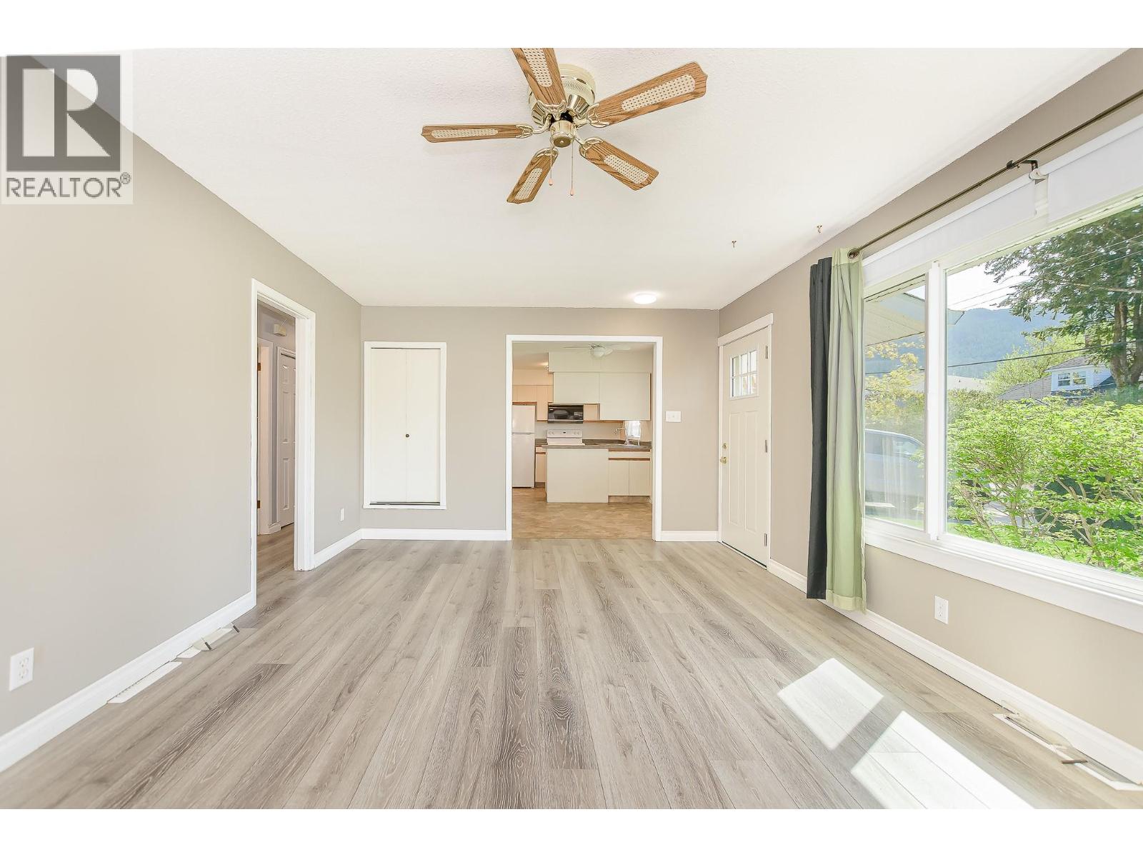 #57 2180 Fletcher Avenue - 4