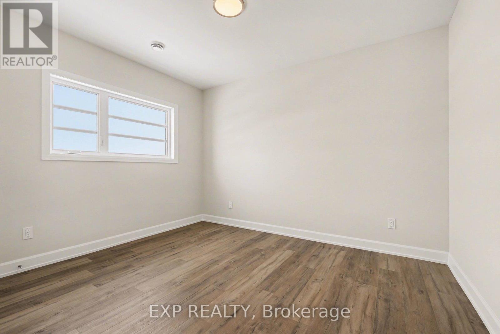 House for Rent in Ottawa – A – 444 FALCON LANE, Ottawa – By Peter Sagos - Image 14