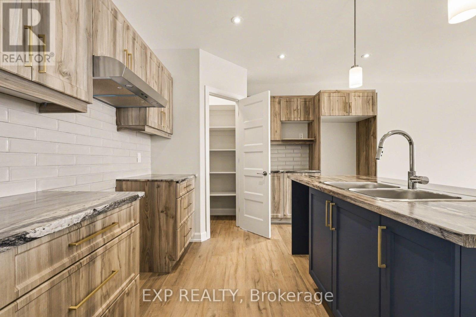 House for Rent in Ottawa – A – 444 FALCON LANE, Ottawa – By Peter Sagos - Image 9