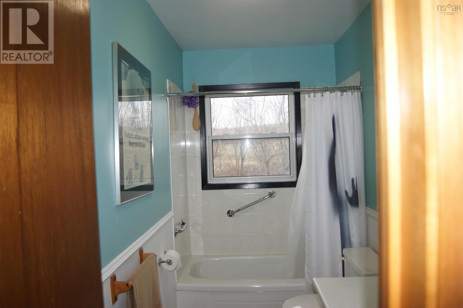 Property 23 of 30 of 4456 Stellarton Trafalgar Road