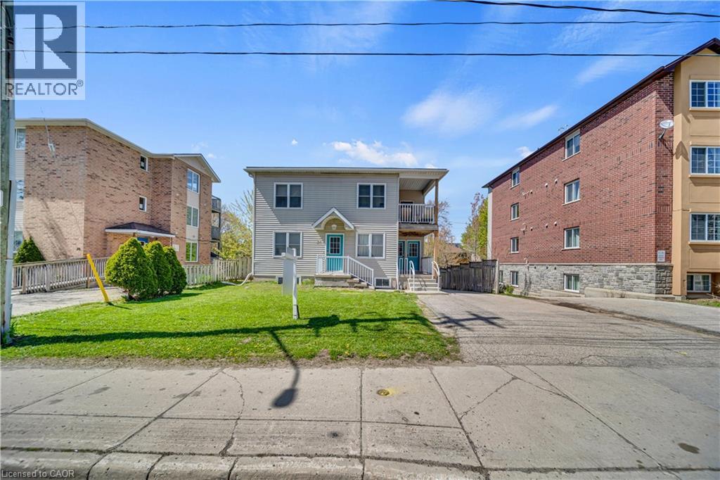 24 COLUMBIA Street W - 1