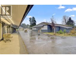 375 Nimpkish Dr, Gold River, BC V0P1G0 Photo 15