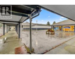 375 Nimpkish Dr, Gold River, BC V0P1G0 Photo 18