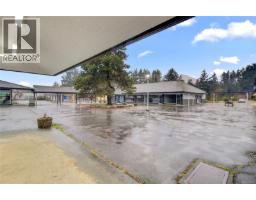 375 Nimpkish Dr, Gold River, BC V0P1G0 Photo 11
