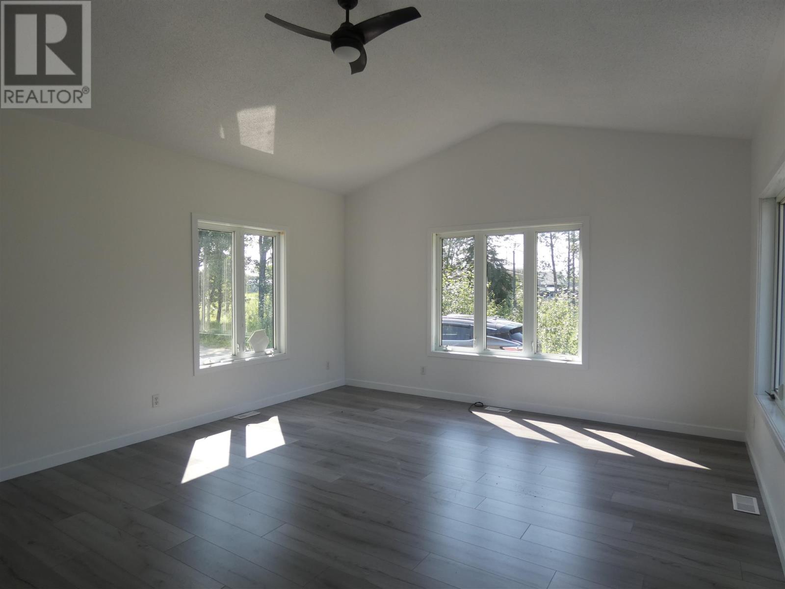 162 Kenogami RD — photo 17