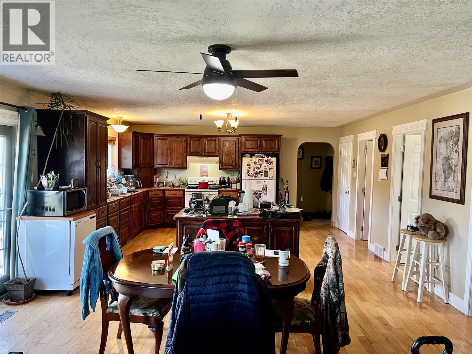 212 Maple Street - 7