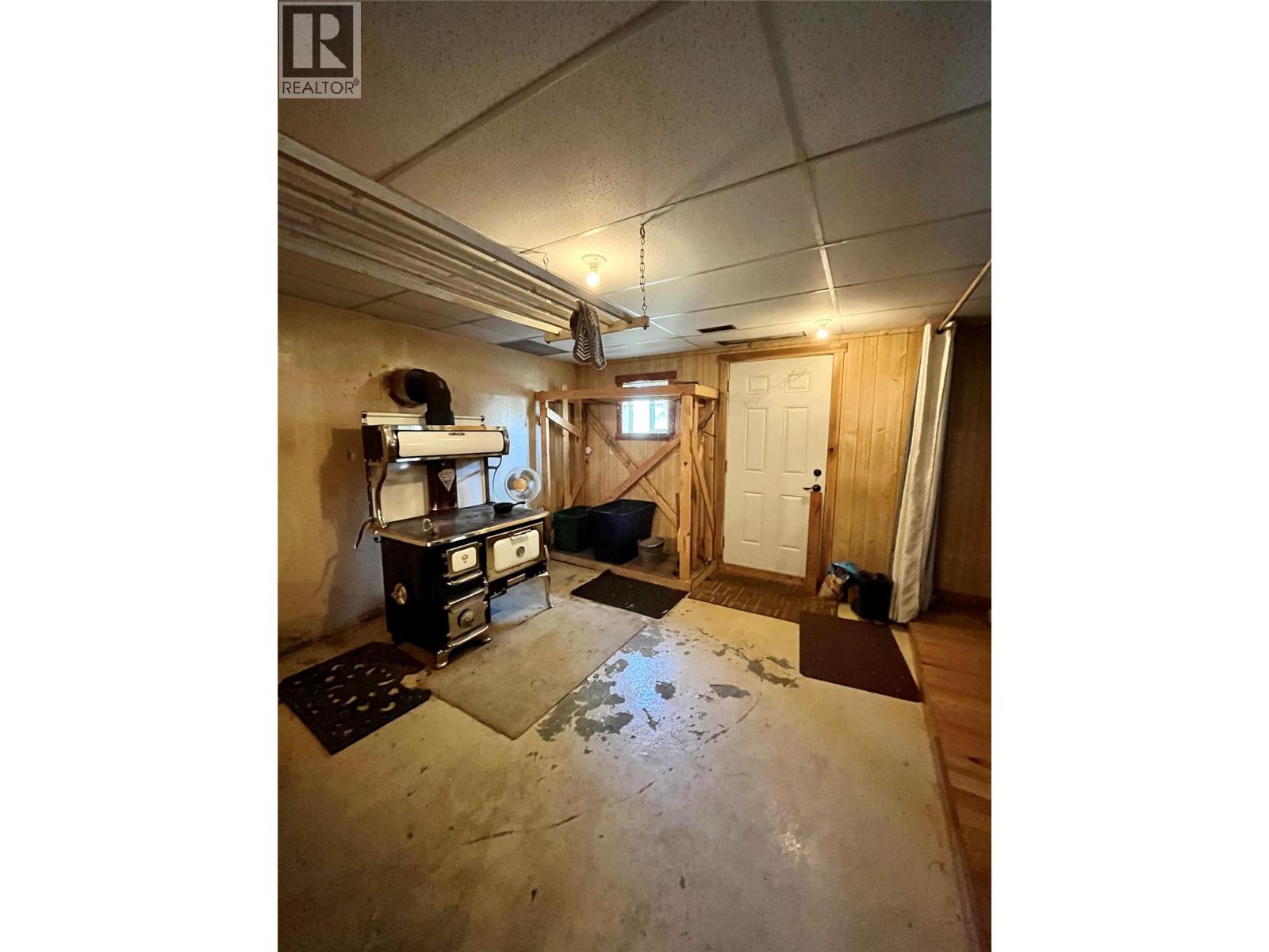 212 Maple Street - 18