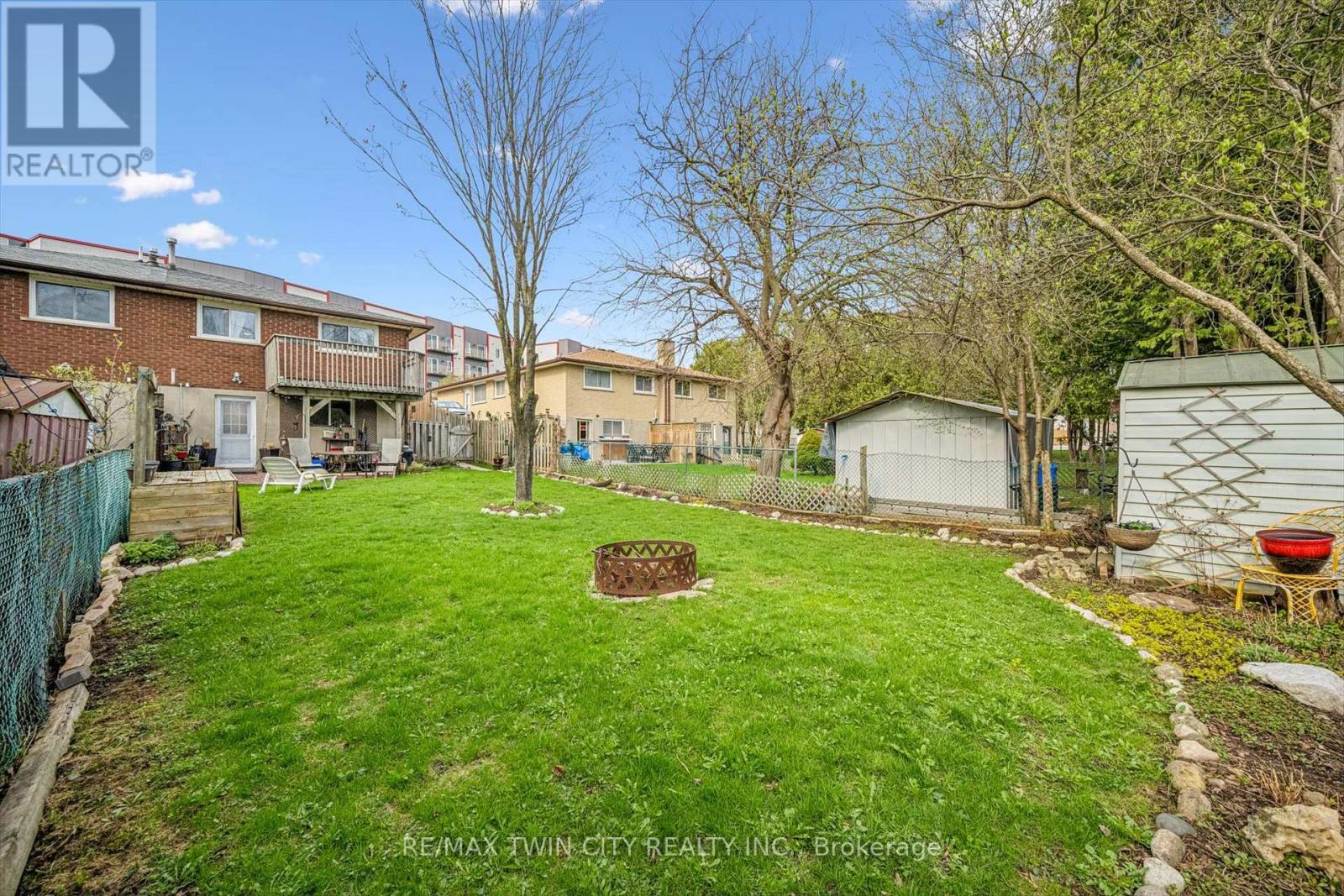 27 VICMOUNT DRIVE — photo 37