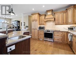 1842 Meadowview Court, Severn, ON L3V0V6 Photo 10
