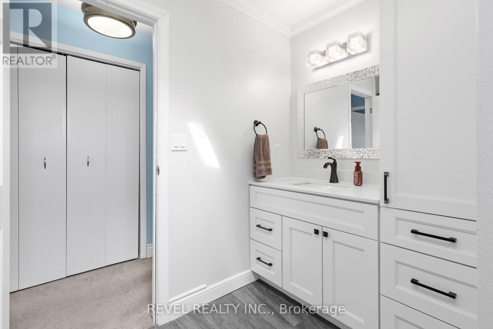 190 O'REILLY LANE - 27