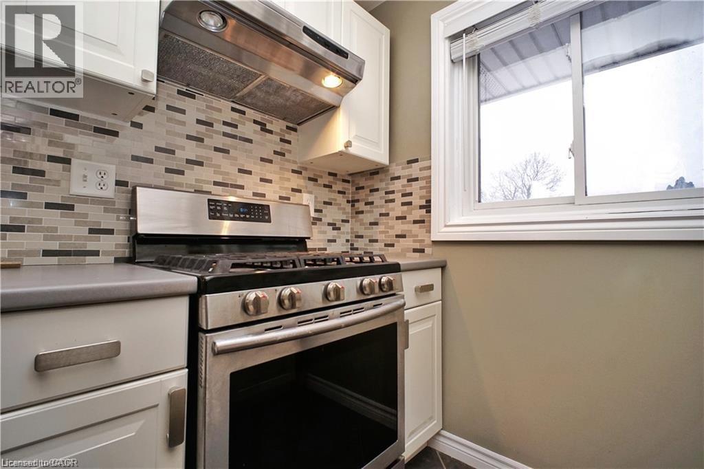 61 BOSWORTH Crescent Unit# Upper, Kitchener, Ontario, N2E1Y9 — Photo 11
