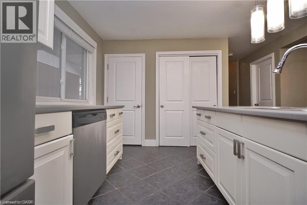 61 BOSWORTH Crescent Unit# Upper, Kitchener, Ontario, N2E1Y9 — Photo 9