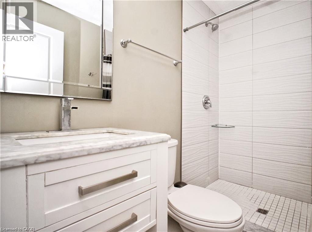61 BOSWORTH Crescent Unit# Upper, Kitchener, Ontario, N2E1Y9 — Photo 19