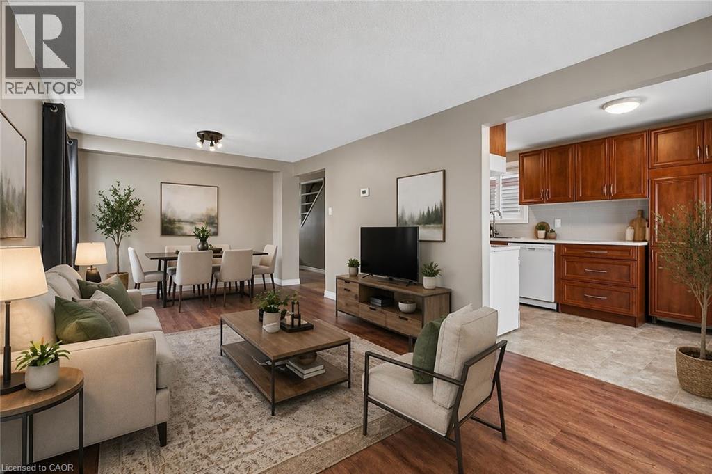 62 CORBETT Drive, Barrie, Ontario, L4M5V2 — Photo 11