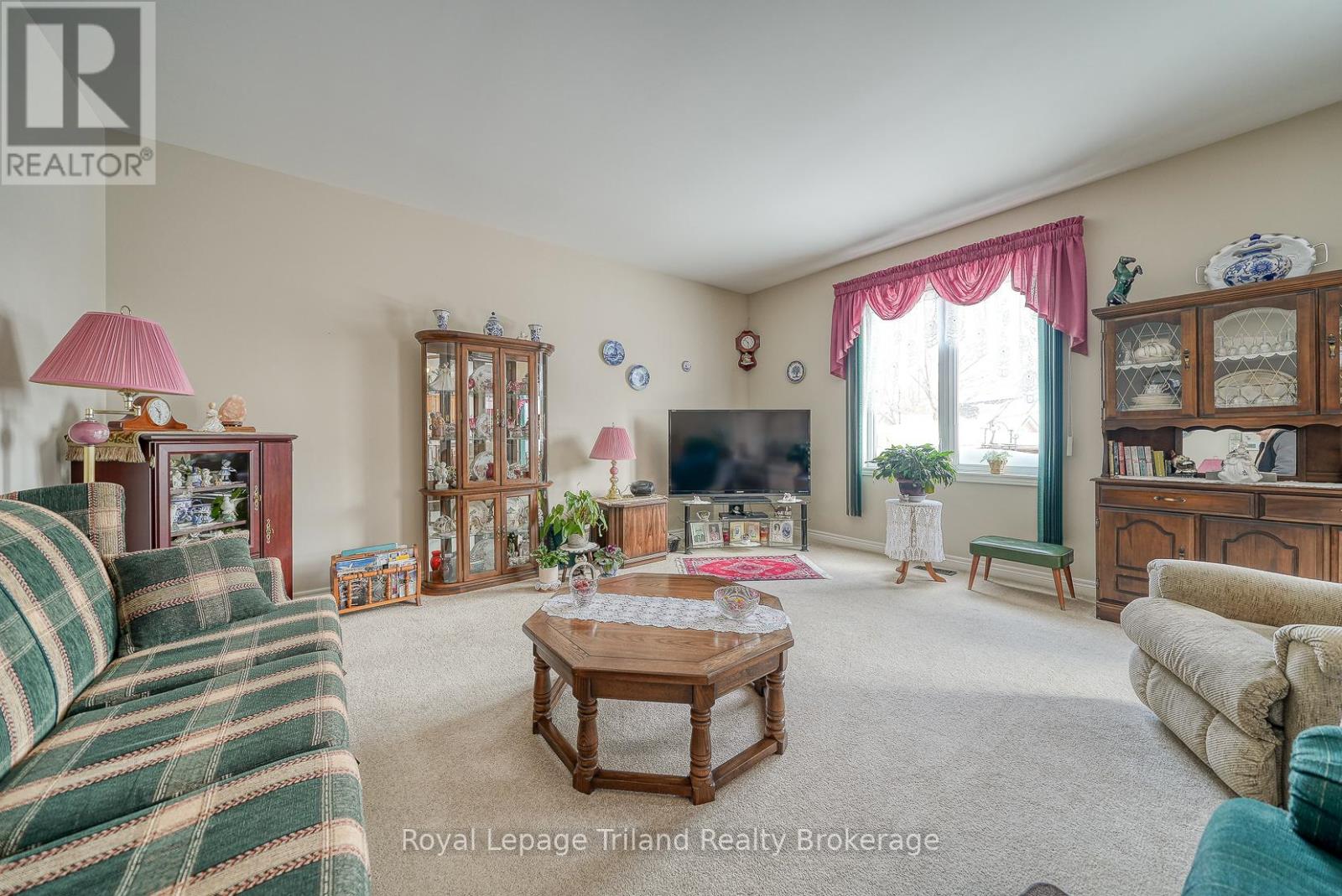 2 - 153 FERGUSON DRIVE, Woodstock (Woodstock - South), Ontario, N4V1H4 — Photo 12