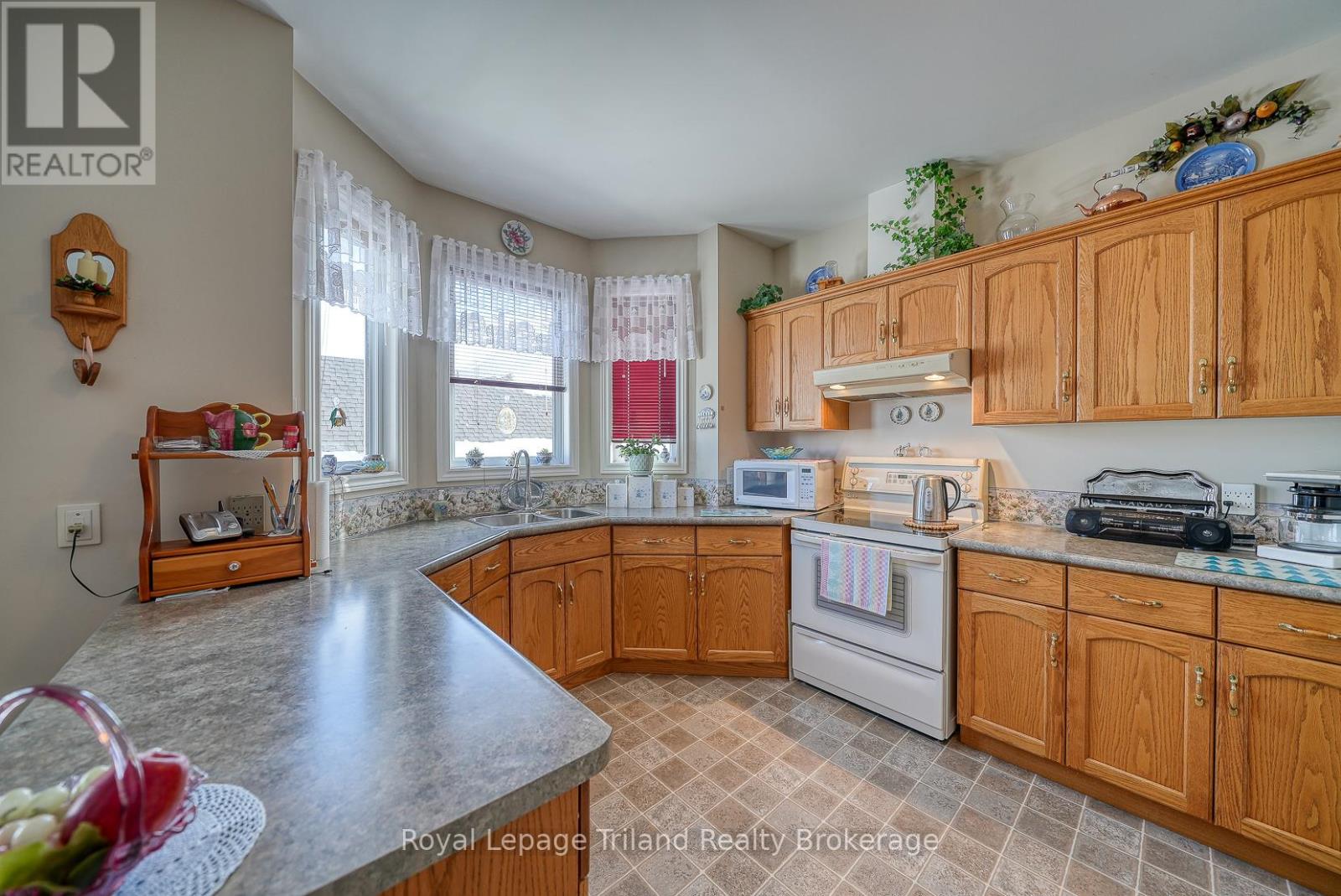 2 - 153 FERGUSON DRIVE, Woodstock (Woodstock - South), Ontario, N4V1H4 — Photo 17