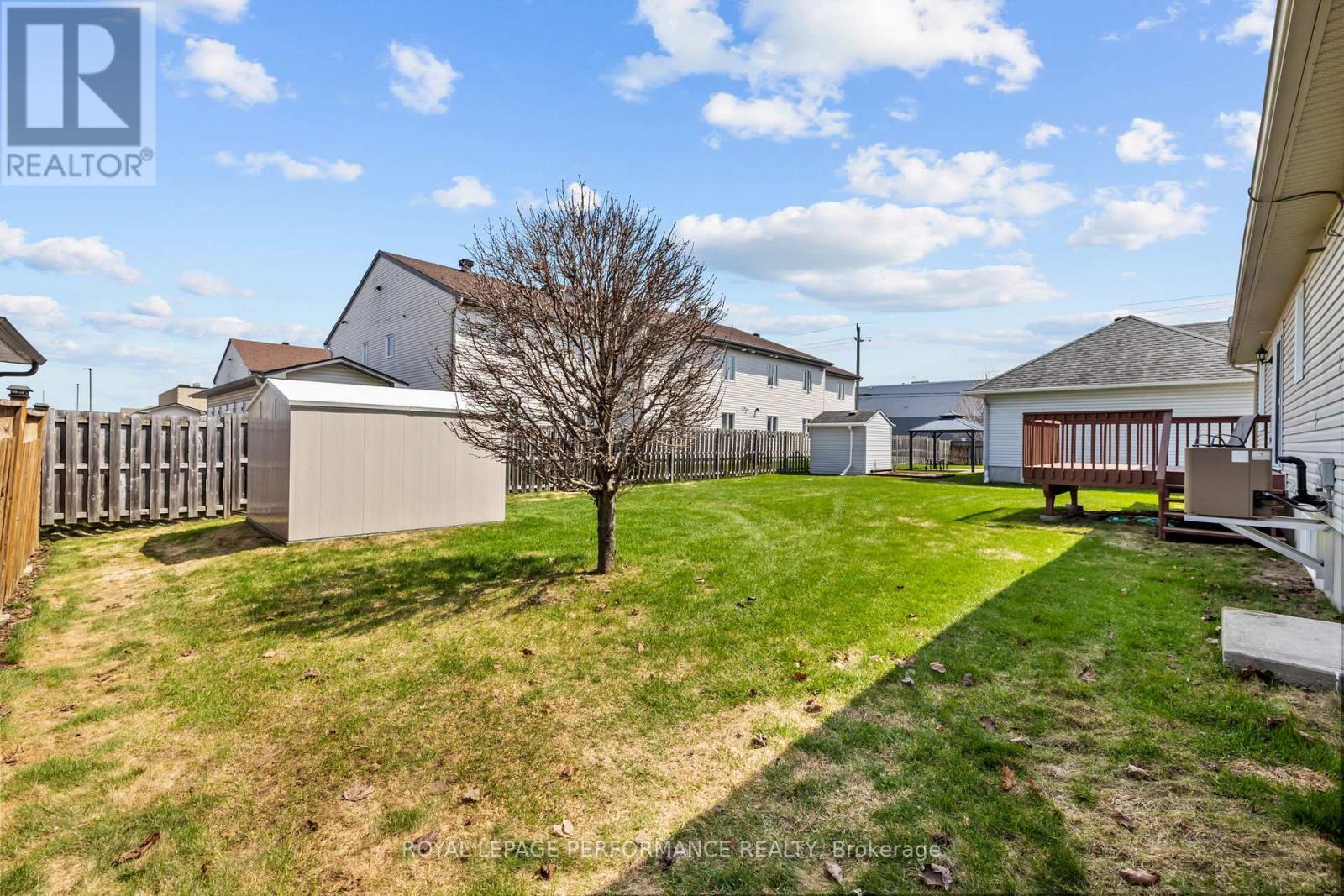 71 FAUCHER BOULEVARD — photo 24