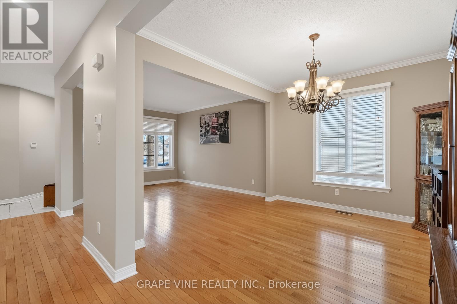 103 ROWALLEN PLACE - 17