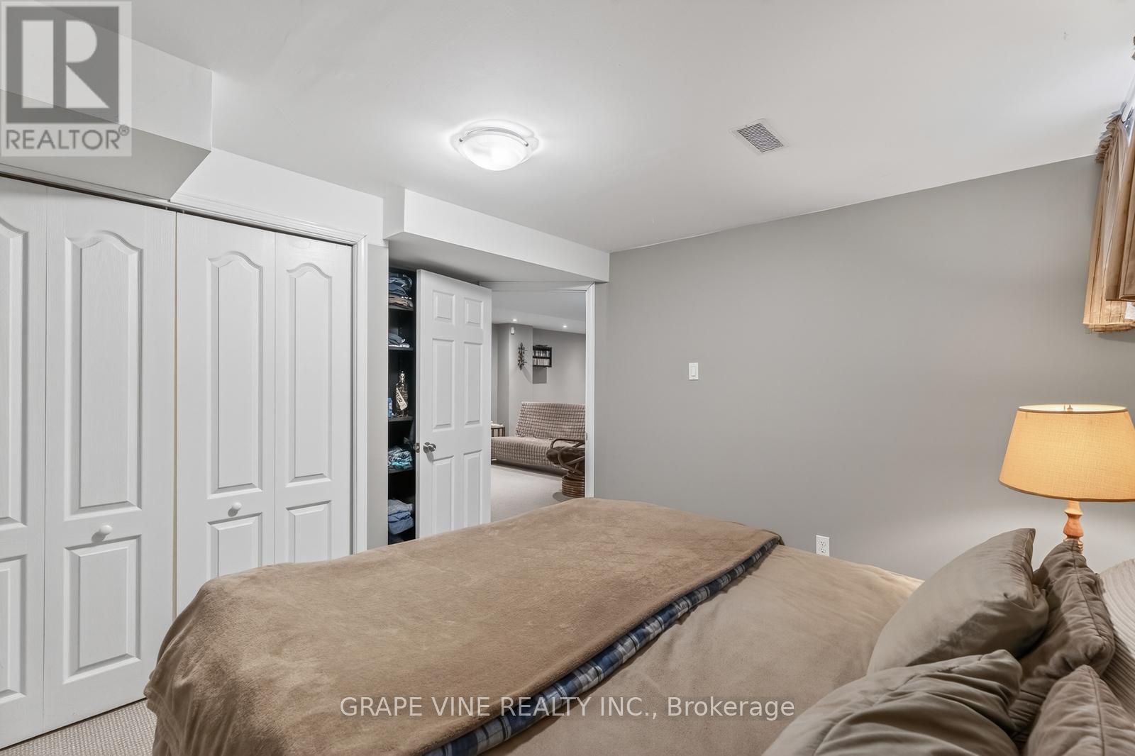 103 ROWALLEN PLACE - 45