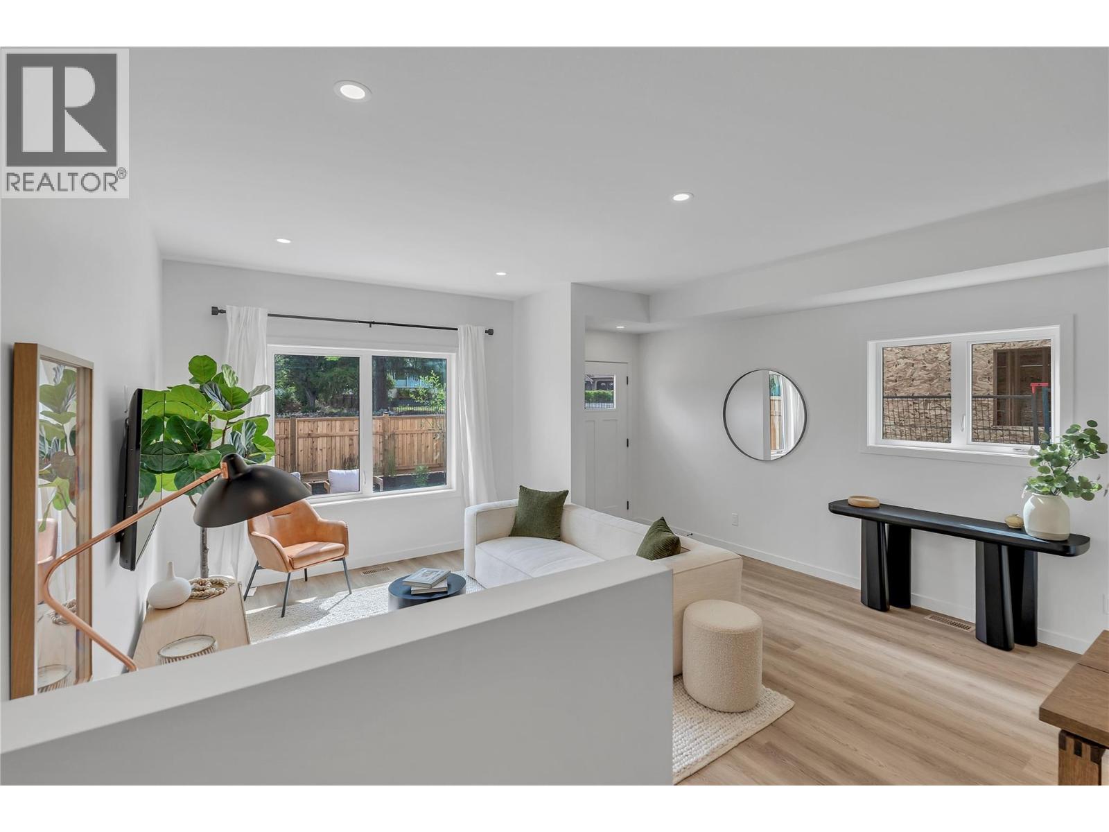 695 Victoria Drive Unit# 102, Penticton