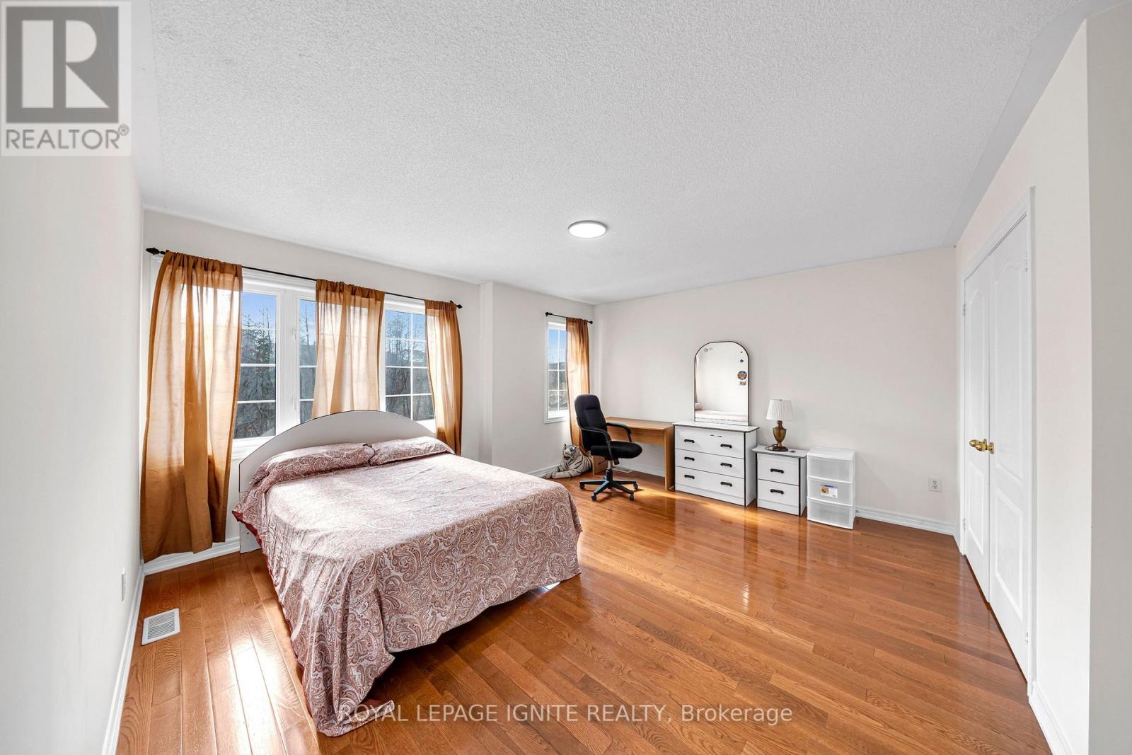 59 BOSWELL ROAD - 34