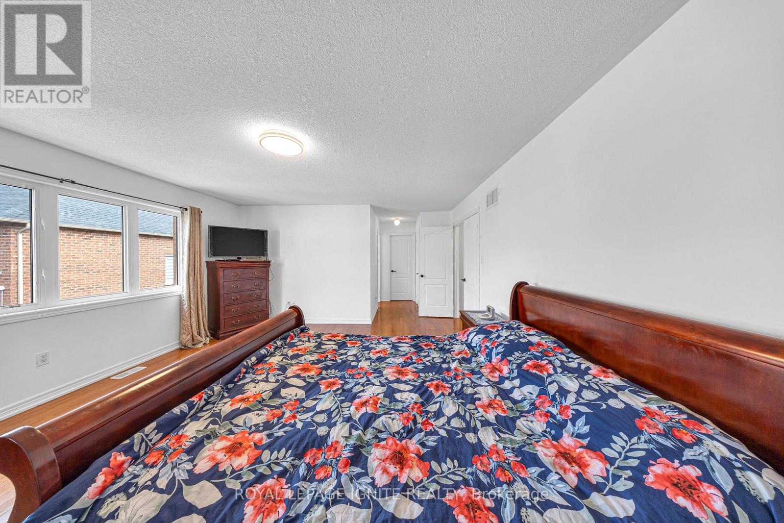 59 BOSWELL ROAD - 33