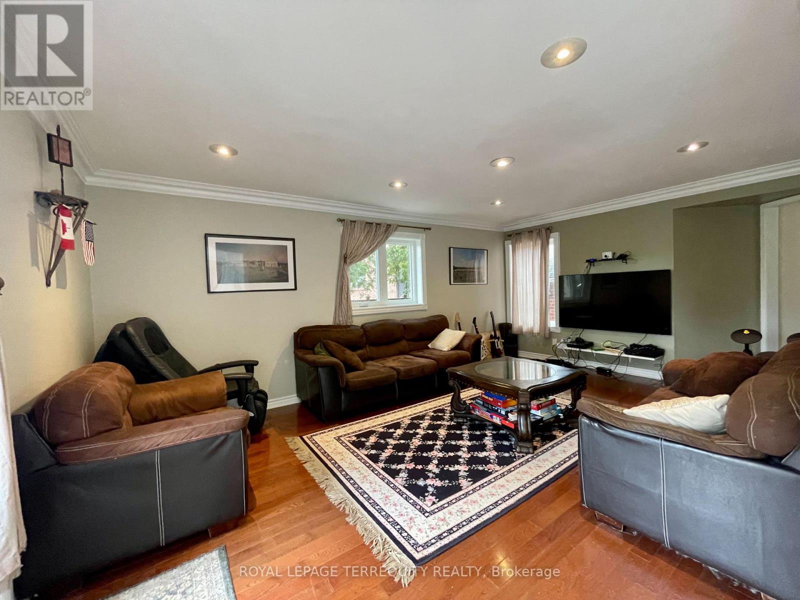435 DREWRY AVENUE - 11