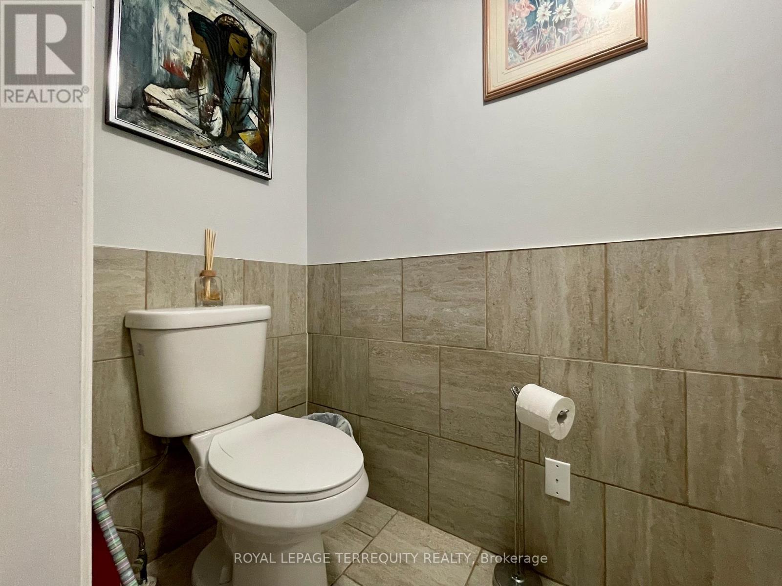 435 DREWRY AVENUE - 13