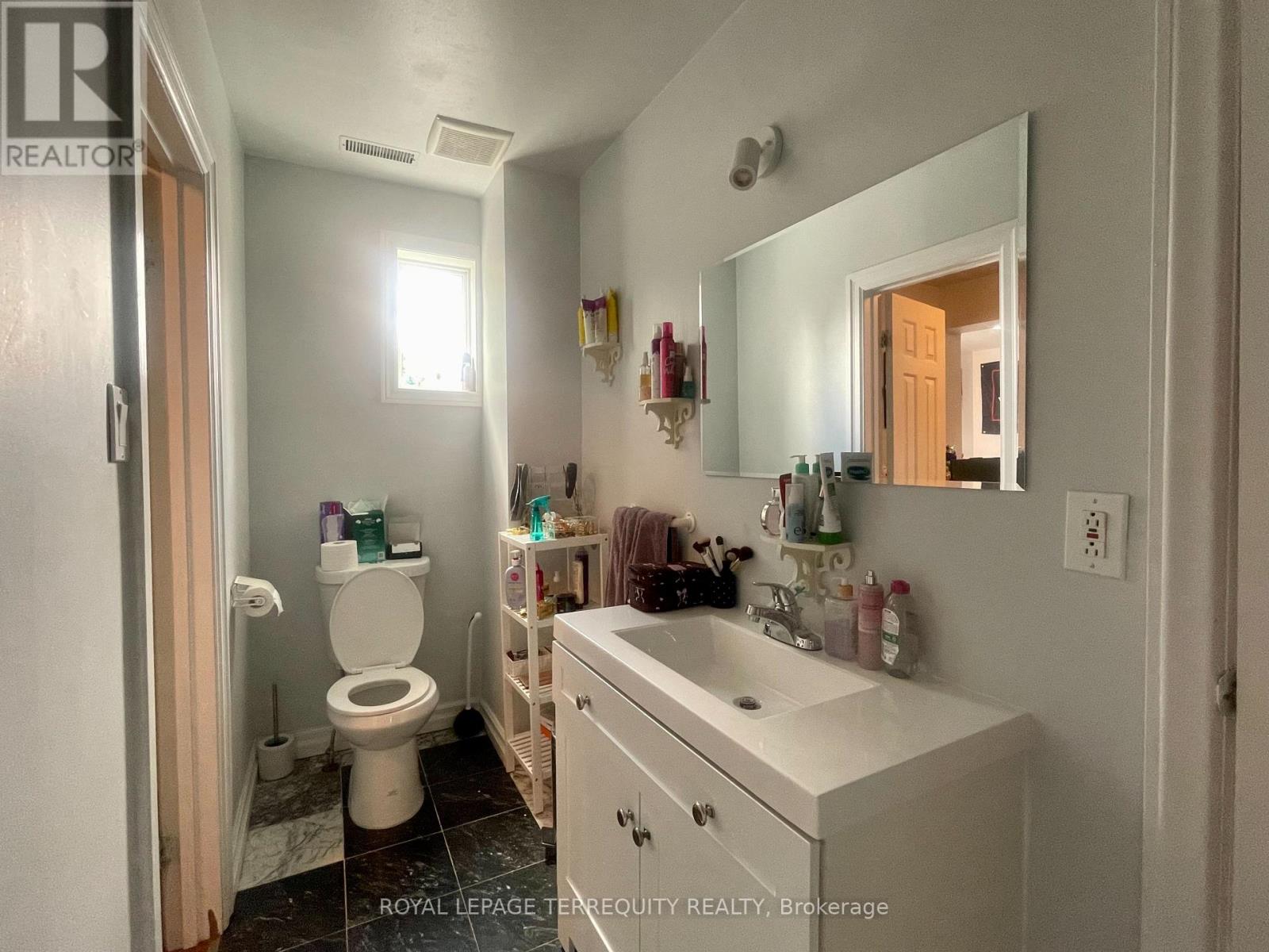435 DREWRY AVENUE - 29