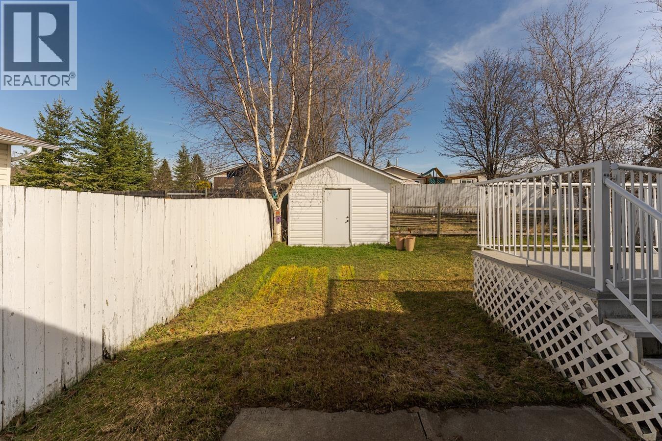 1212 GENEVIEVE CRESCENT - 29