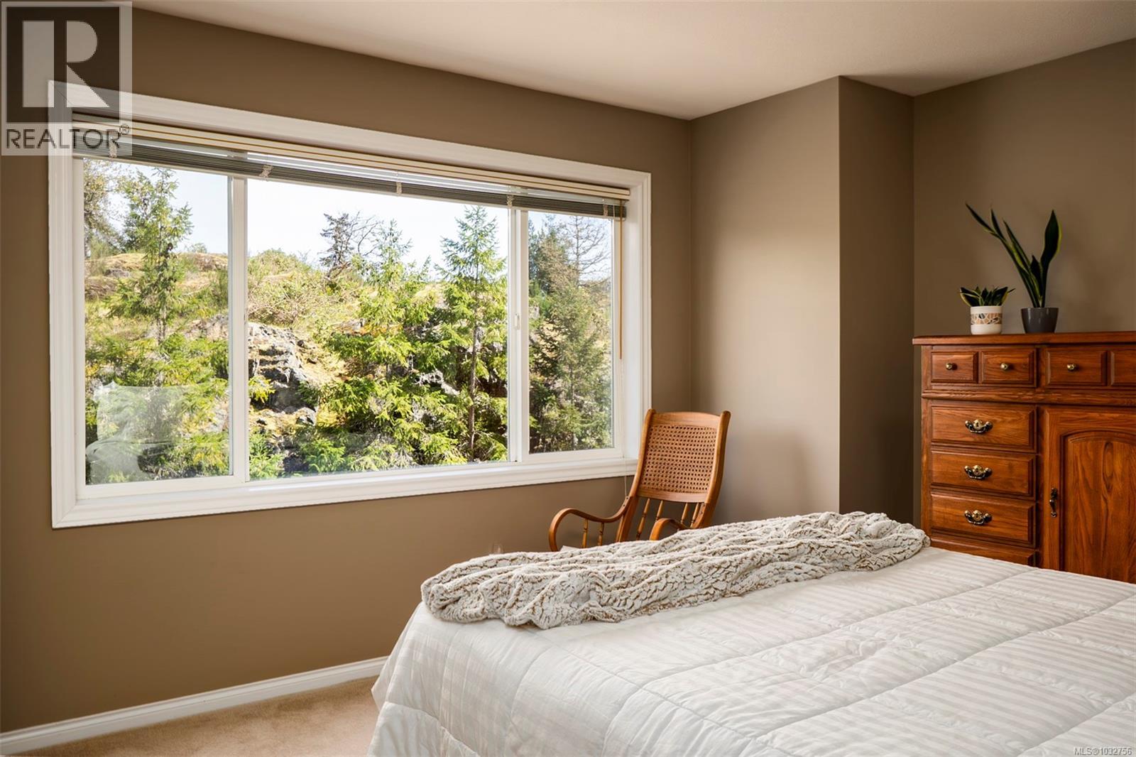 3395 Mariposa Dr - 35