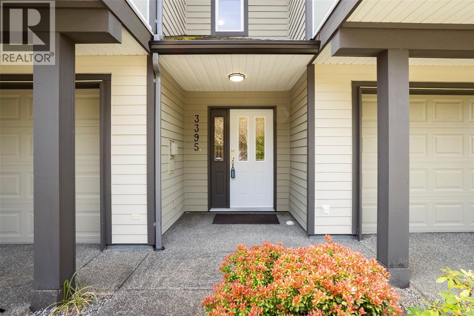 3395 Mariposa Dr - 12