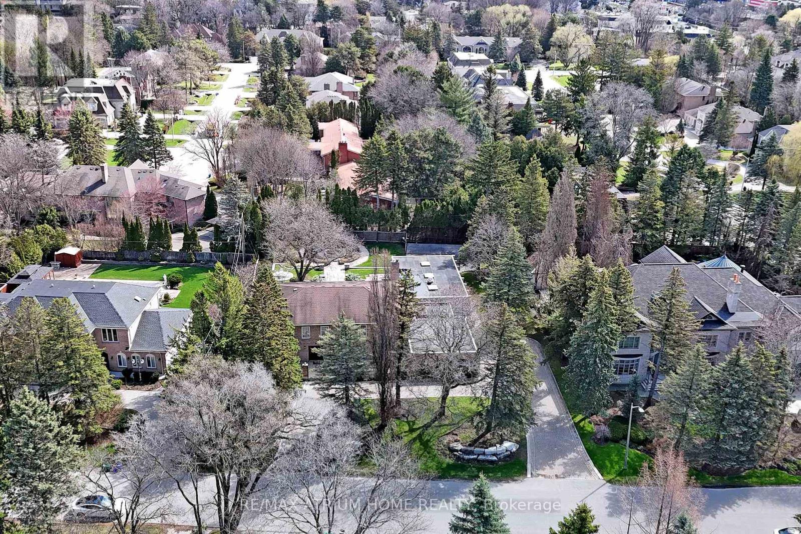 19 LIMCOMBE DRIVE - 47