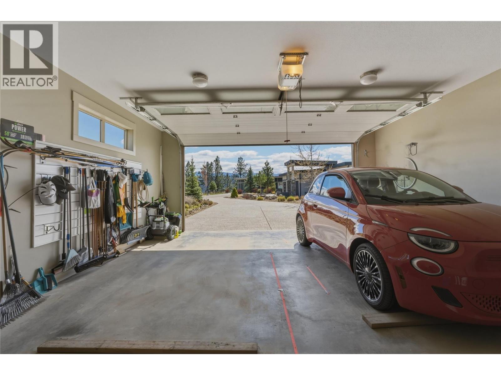 8964 Davidson Place, Vernon