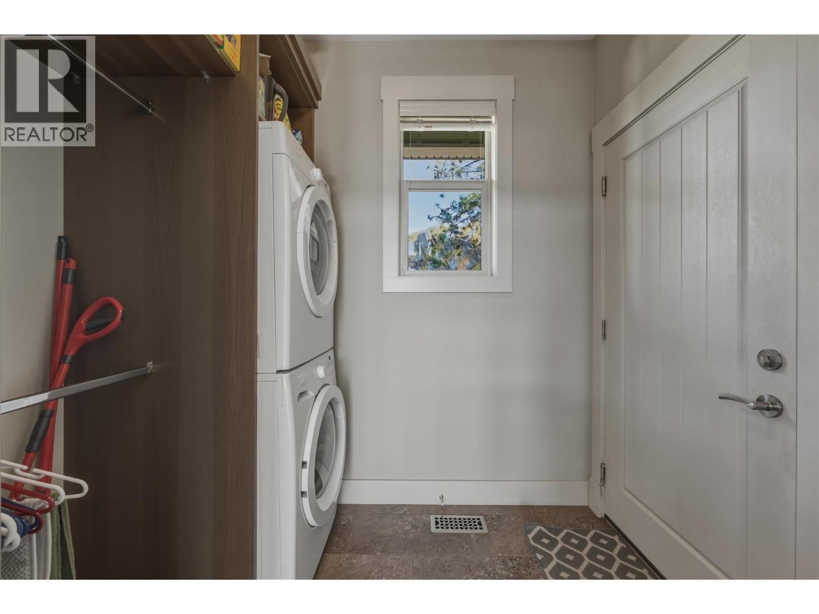 8964 Davidson Place, Vernon