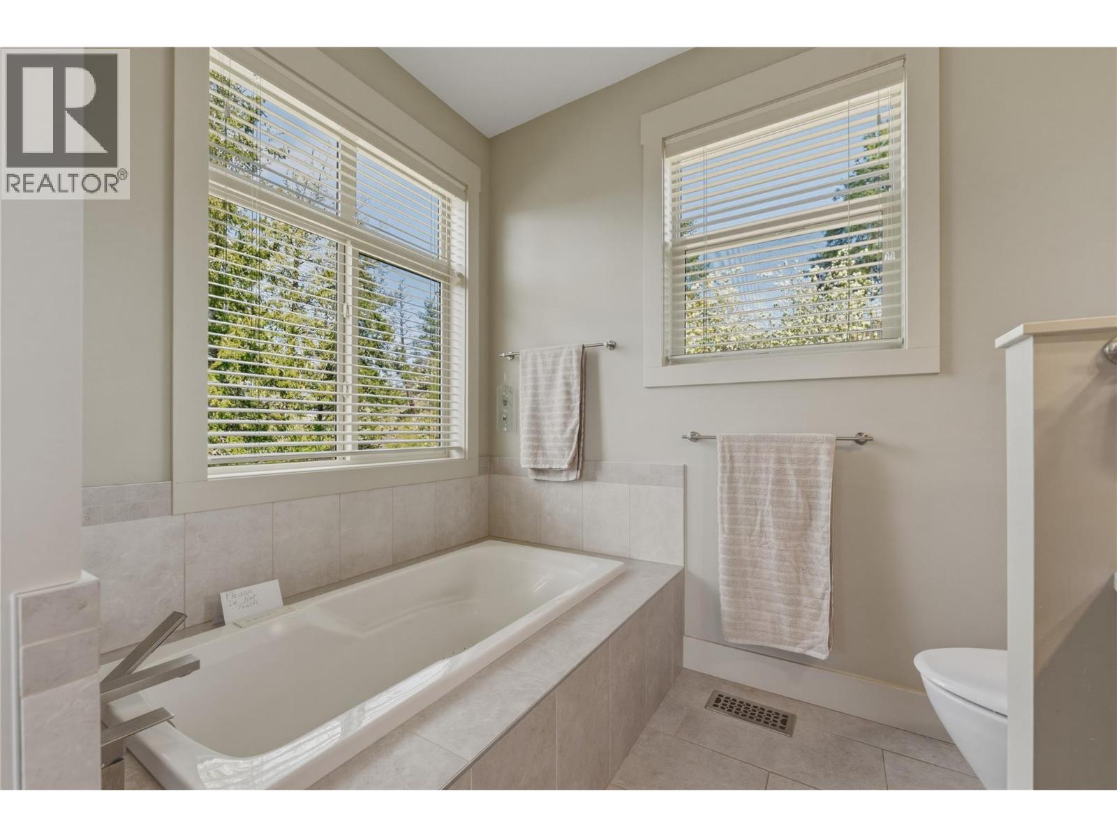 8964 Davidson Place, Vernon