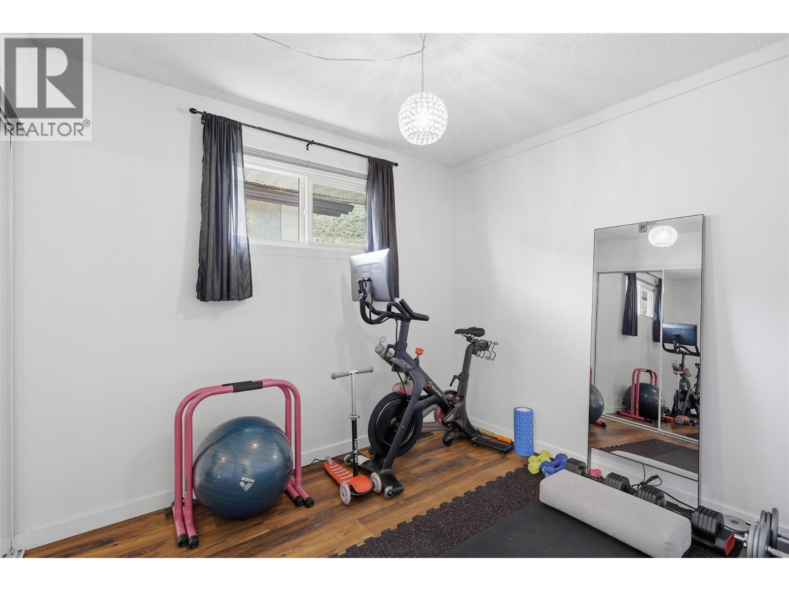 2177 Community Place - 27