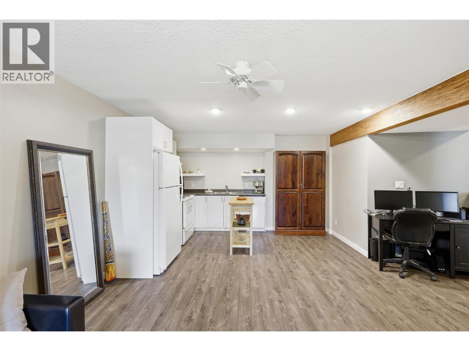 2177 Community Place - 37