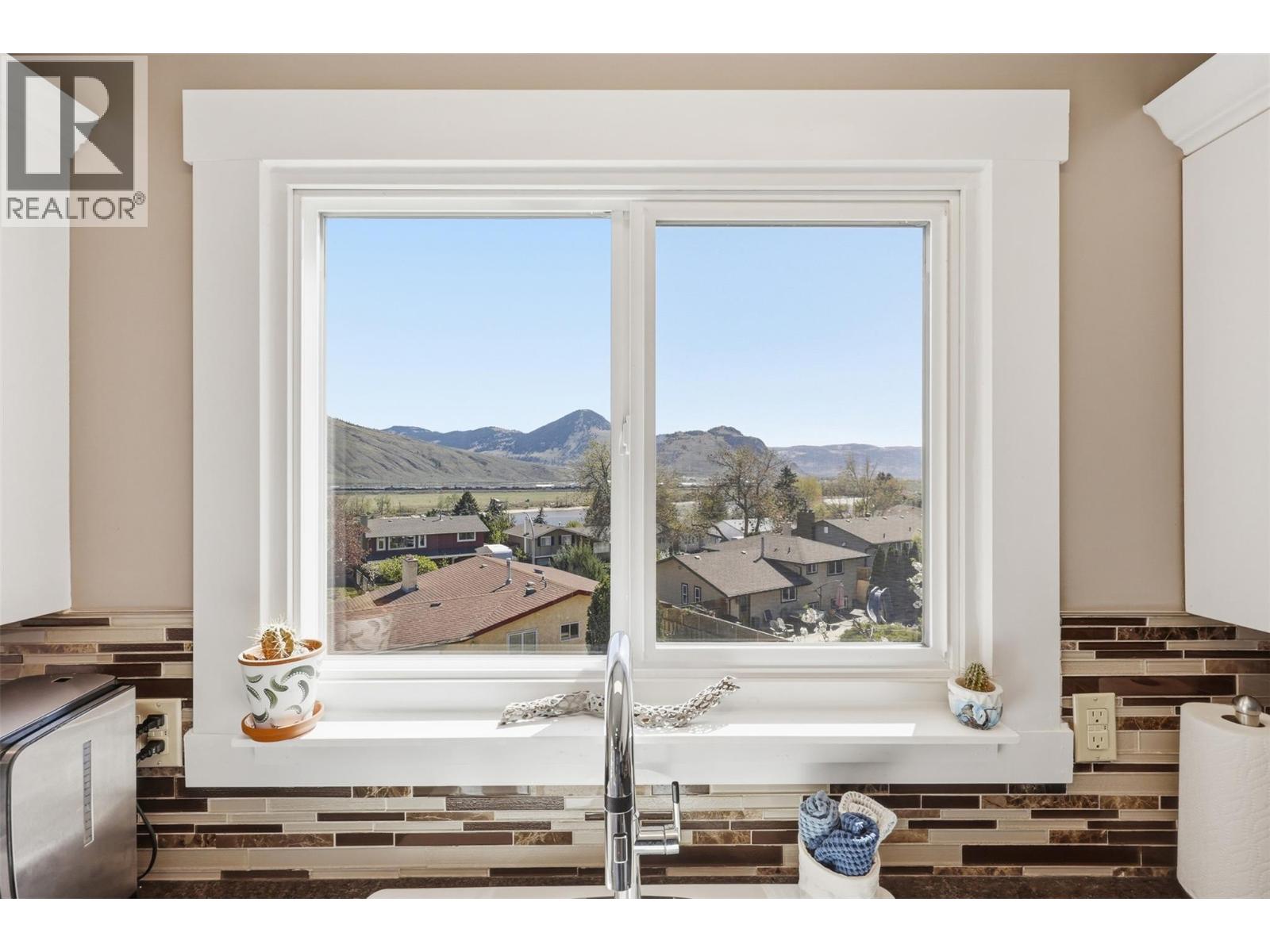 2177 Community Place - 10