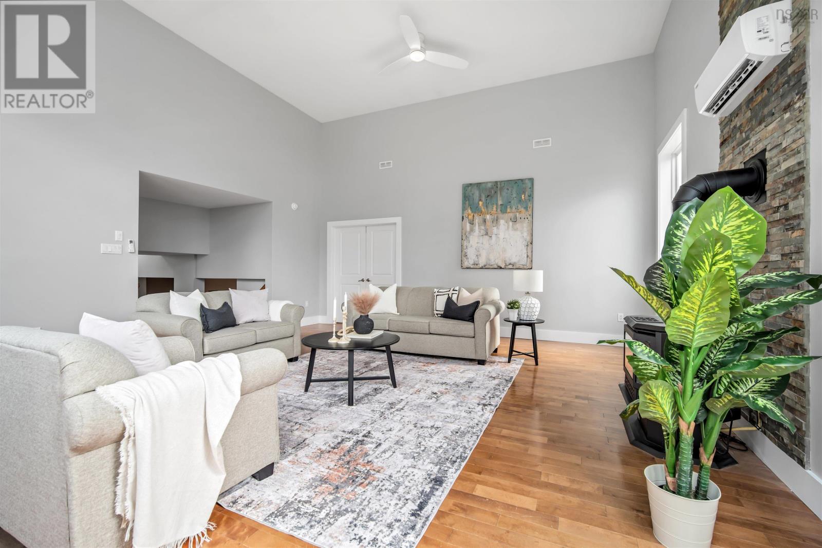 Property 23 of 46 of 149 Abbey Road