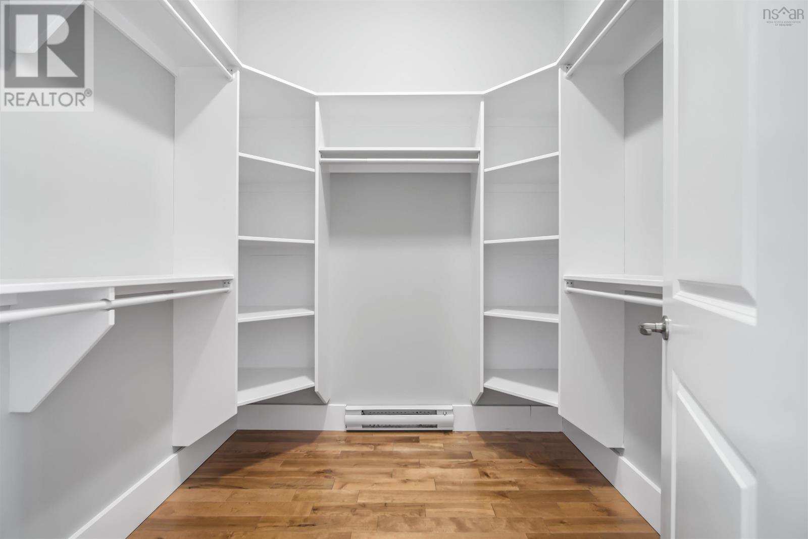 Property 26 of 46 of 149 Abbey Road