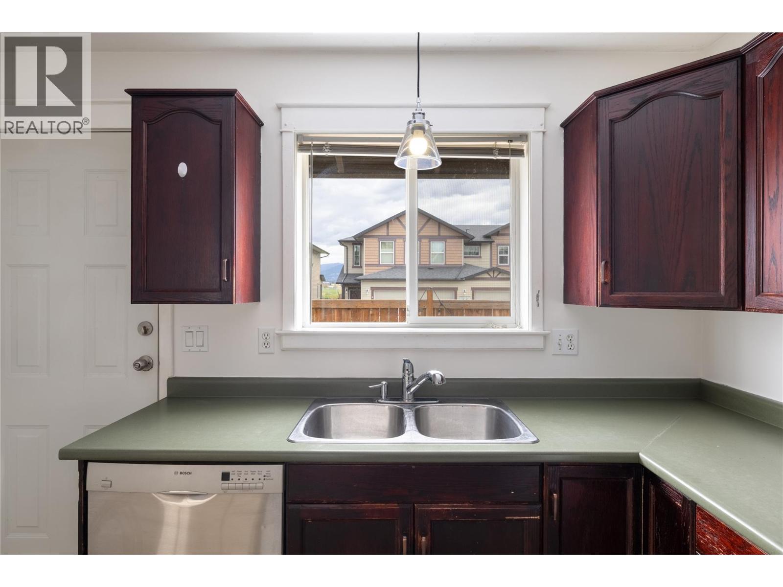  6972 Cummins Road, Vernon