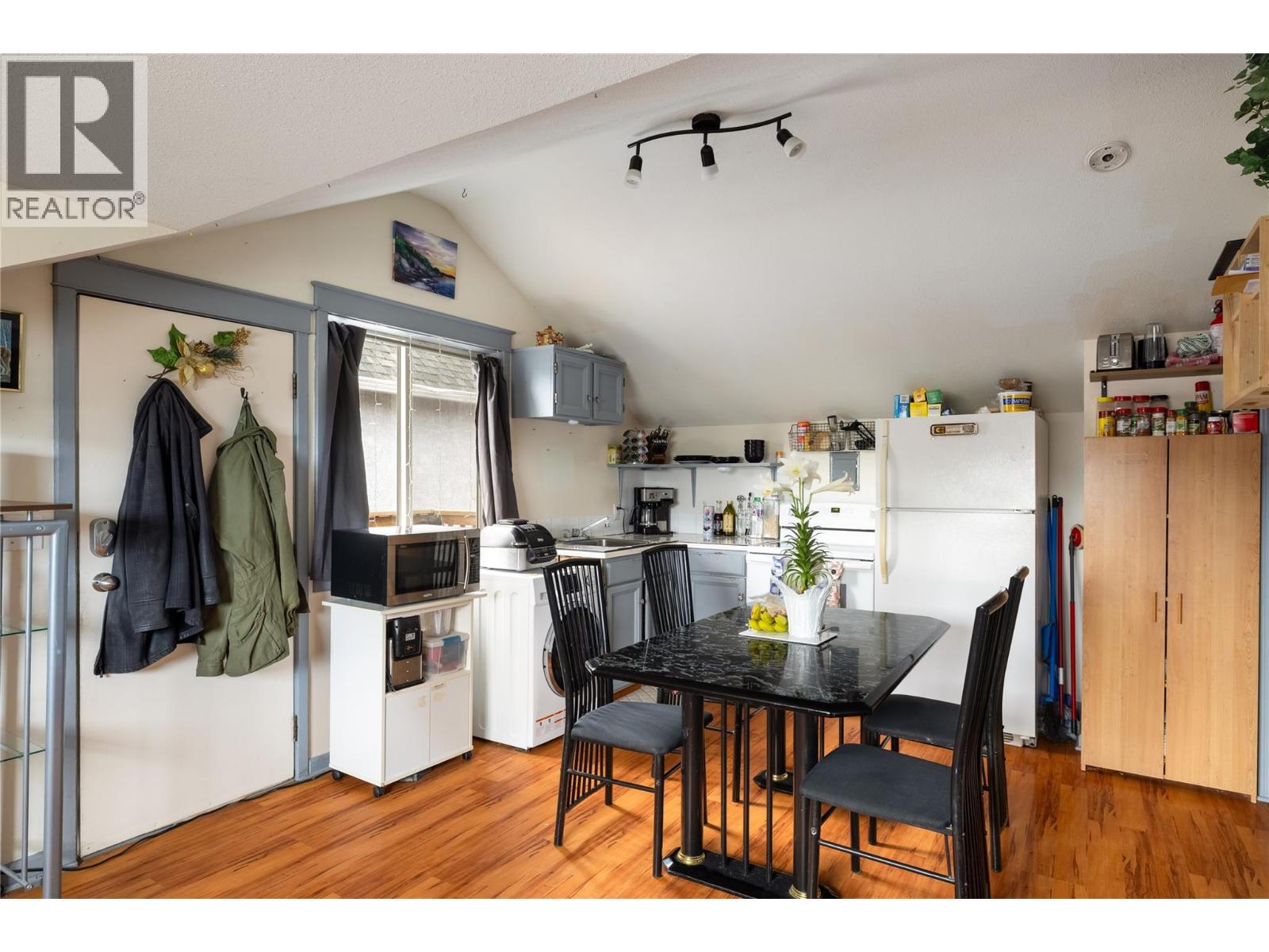  6972 Cummins Road, Vernon