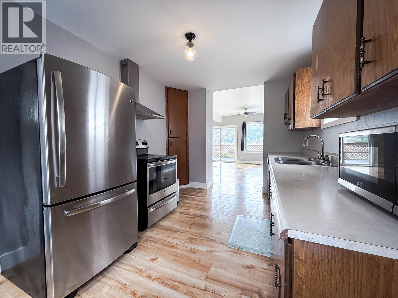 2224 Topping Street - 8