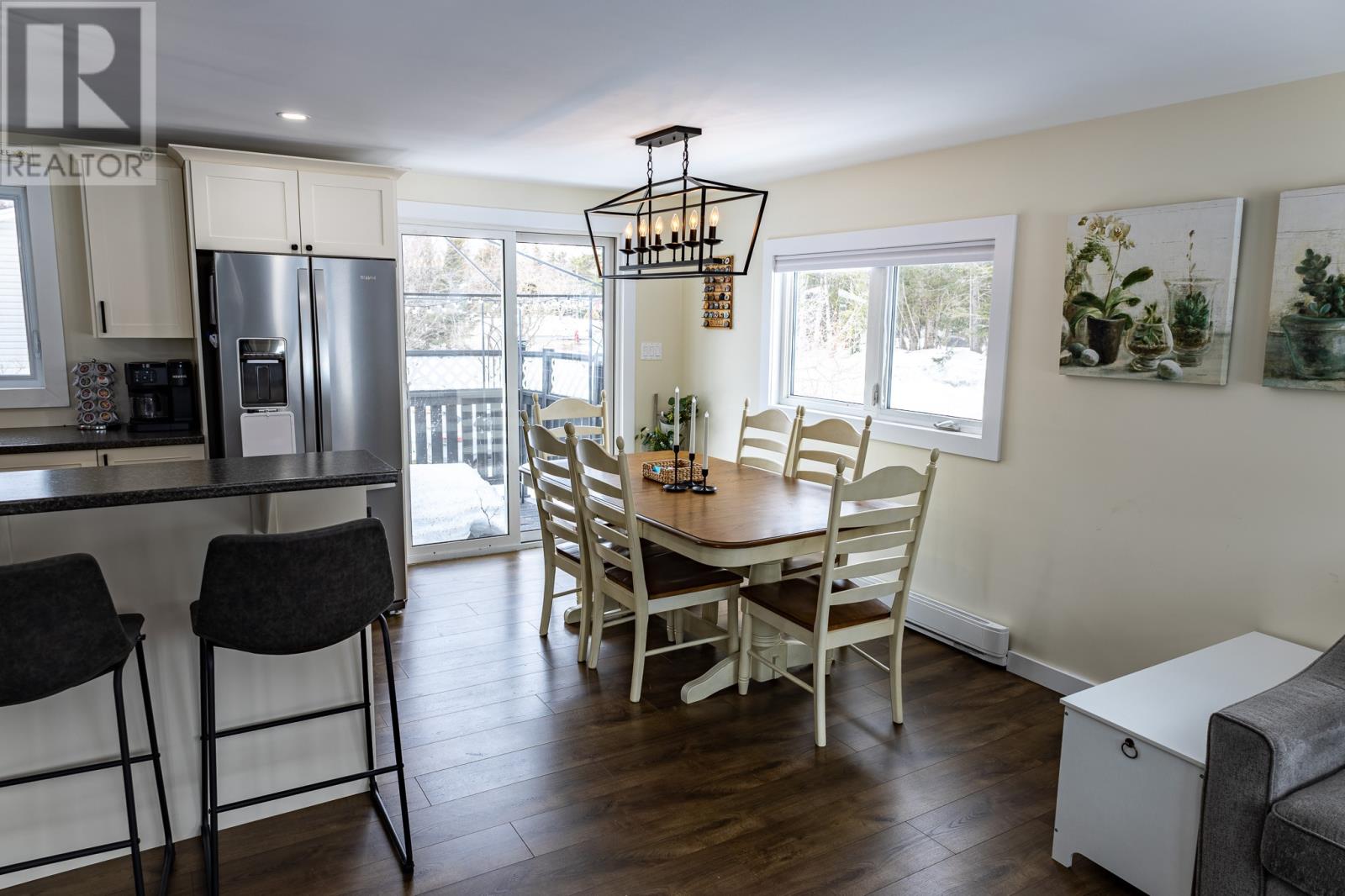 18 SEVENTH AVENUE - 11