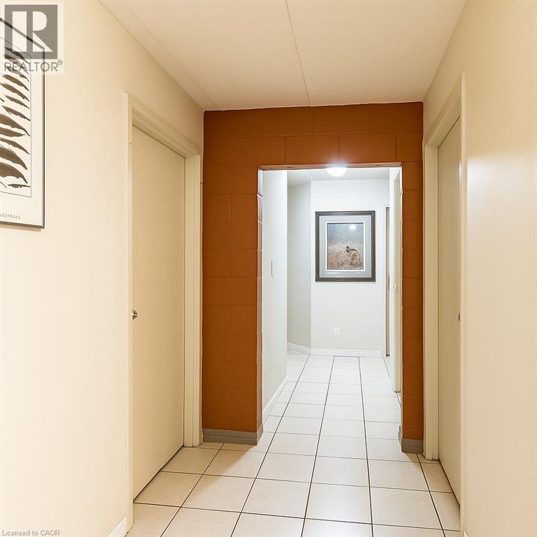 261 LESTER Street Unit# 301, Waterloo, Ontario, N2L3W6 — Photo 14
