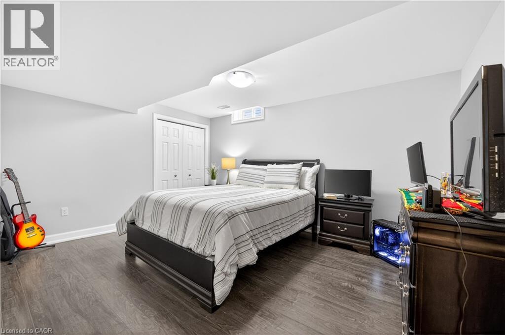 22 LINDA Crescent - 39