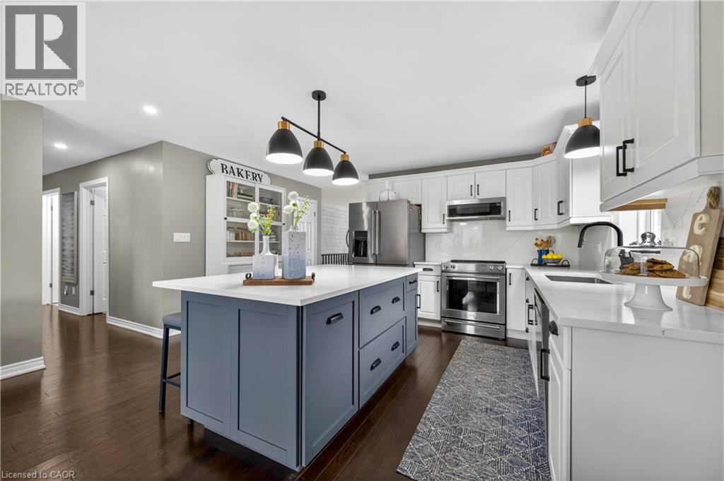 22 LINDA Crescent - 12