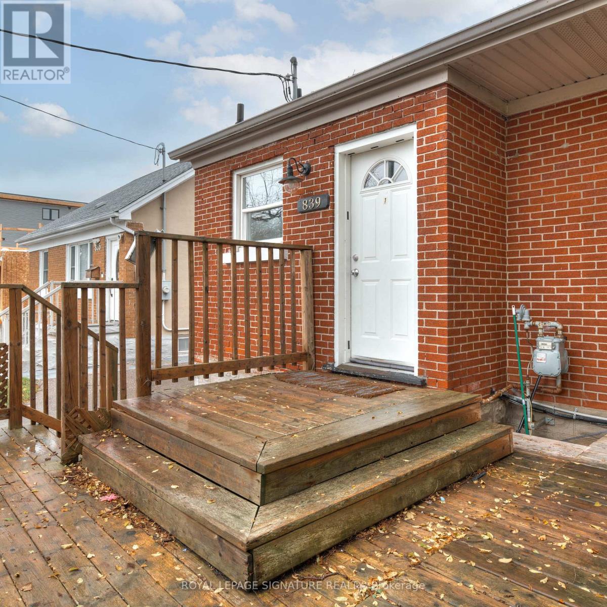 839 STIRLING AVENUE S - photo 2